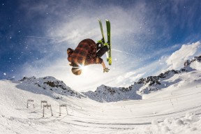 九游网-经典回忆：F1最伟大的十次冠军争夺，f1历代冠军