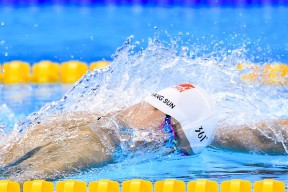 JIUYOU GAMING-球迷自制投票：年度最佳阵容你选谁？，球迷投票nba历史最佳